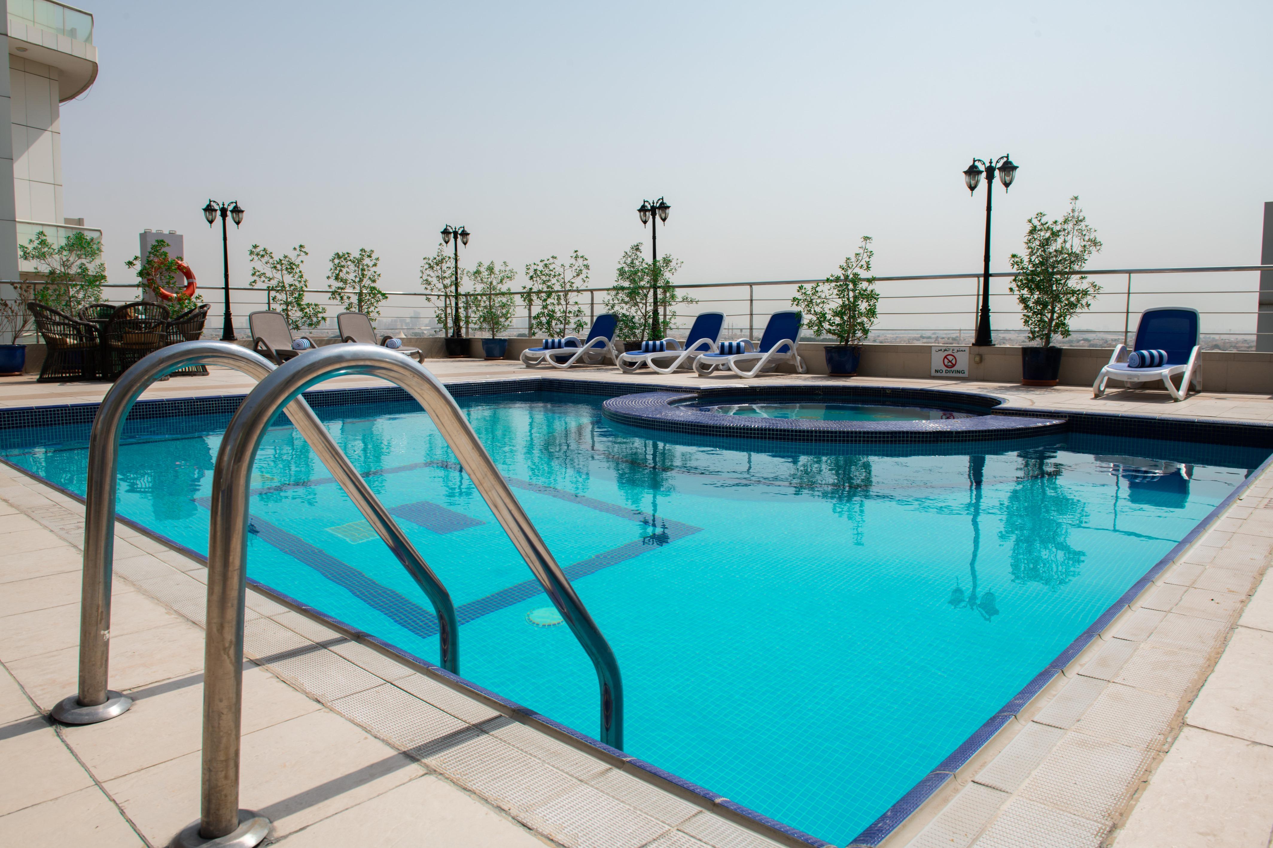 دبي فندق جرانديور البرشاء المظهر الخارجي الصورة